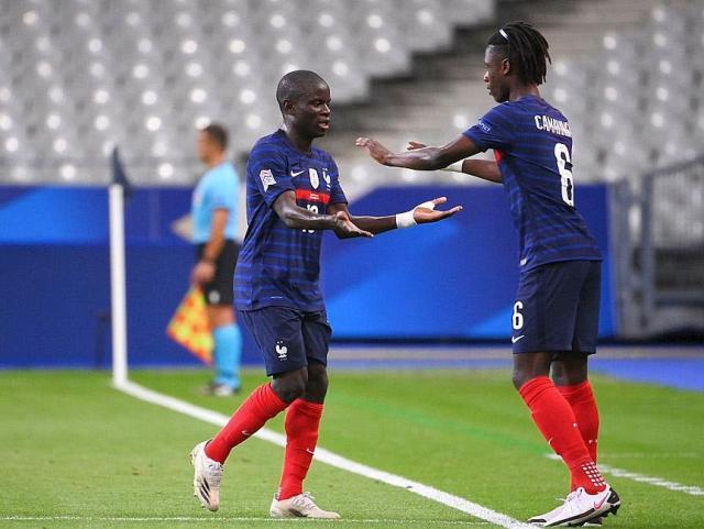 1630485359703058339.jpg R (5).jpg